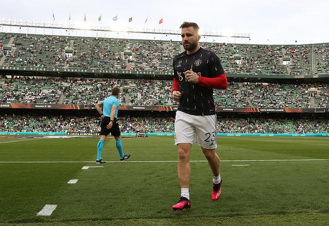 9game-尼斯发布备战花絮，国际比赛日防线松动，欧联任务艰巨，赛季目标并未改变-9game