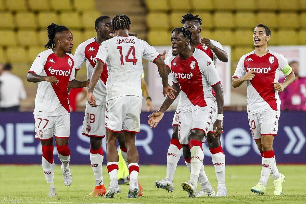 九游-冲刺阶段埃因霍温备战法甲，外线爆发细节曝光，压力陡增，医务组通报恢复-九游